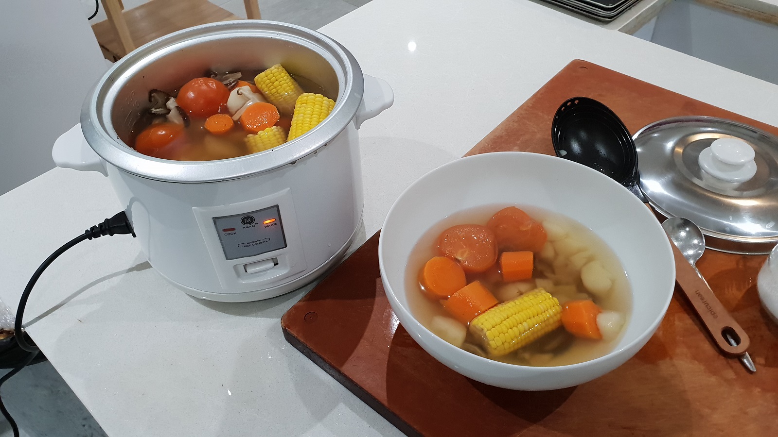 Rice Cooker Vegetable Rice